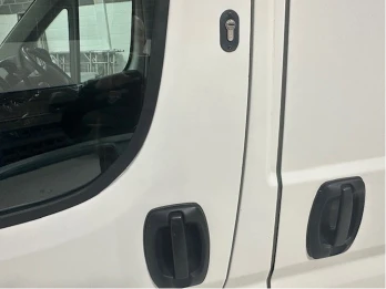 Peugeot-Boxer-2_2-blue-HDI-355-PRO-L2H2-Euro-3