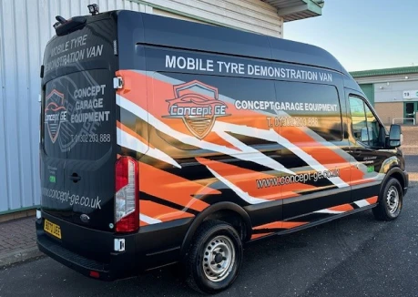 Demonstrator Mobile tyre fitting van